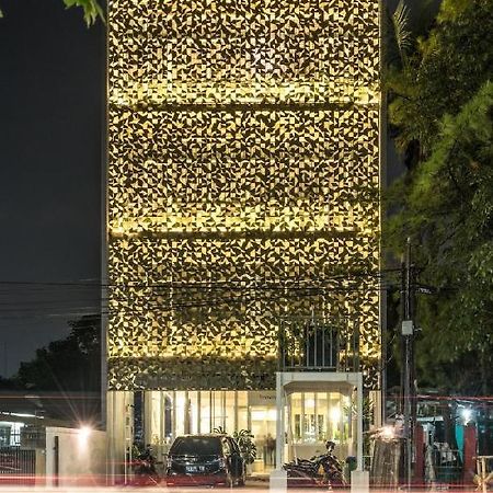 Хостел Temmu Co-Living Бандунг Екстер'єр фото